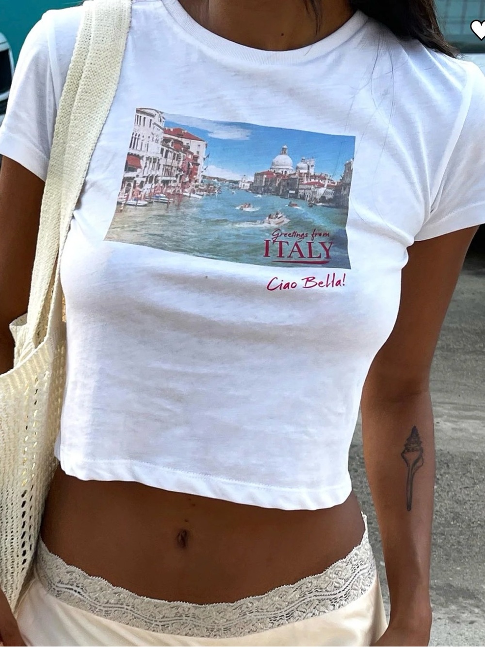 Princess Polly Lower Impact Italy Love Cropped Baby Tee Women's US Size 2 NWT